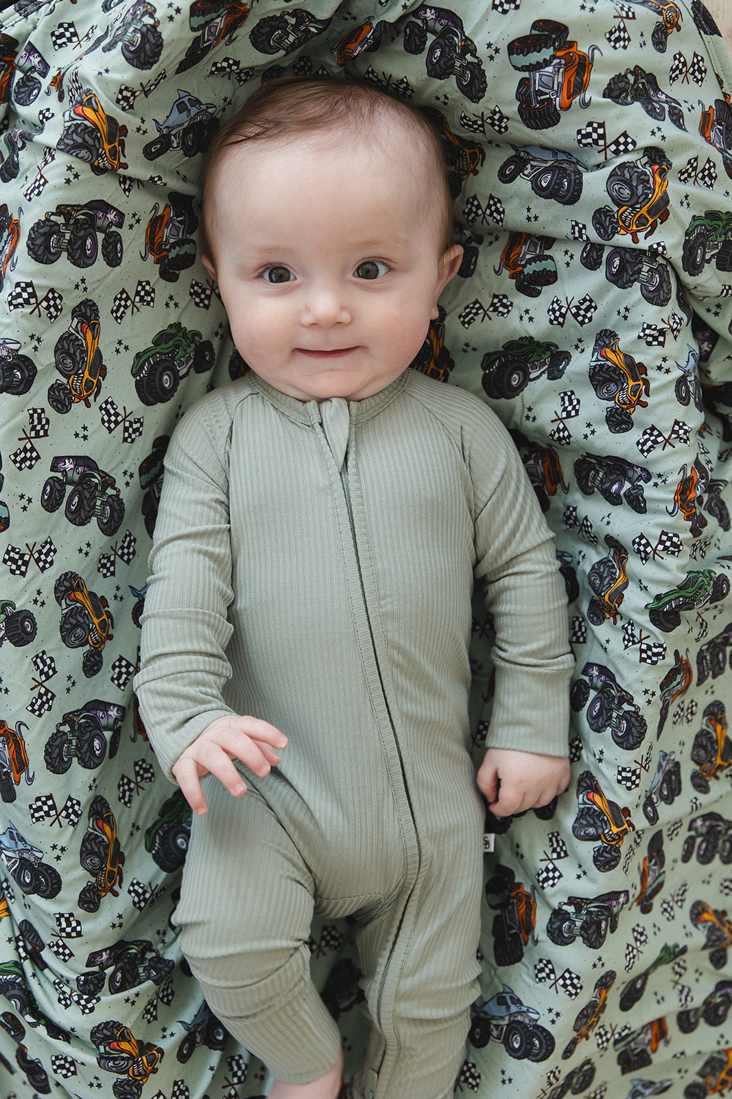 Sage (ribbed) - Zippy Blush Lotus