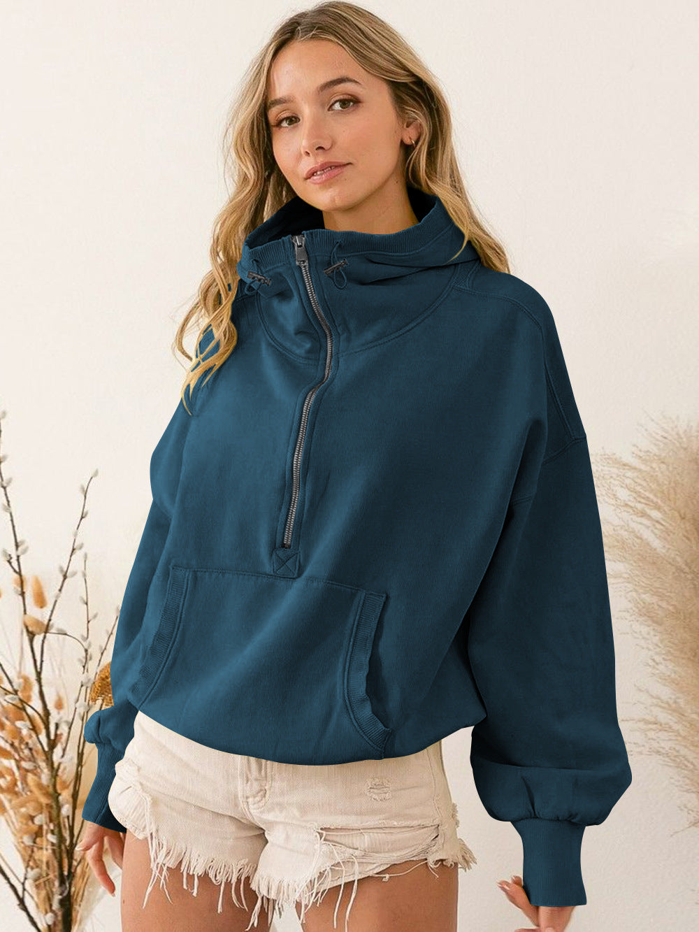 π§ββοΈ Women's Zip-Up Fitness Hoodie FitiqueFit