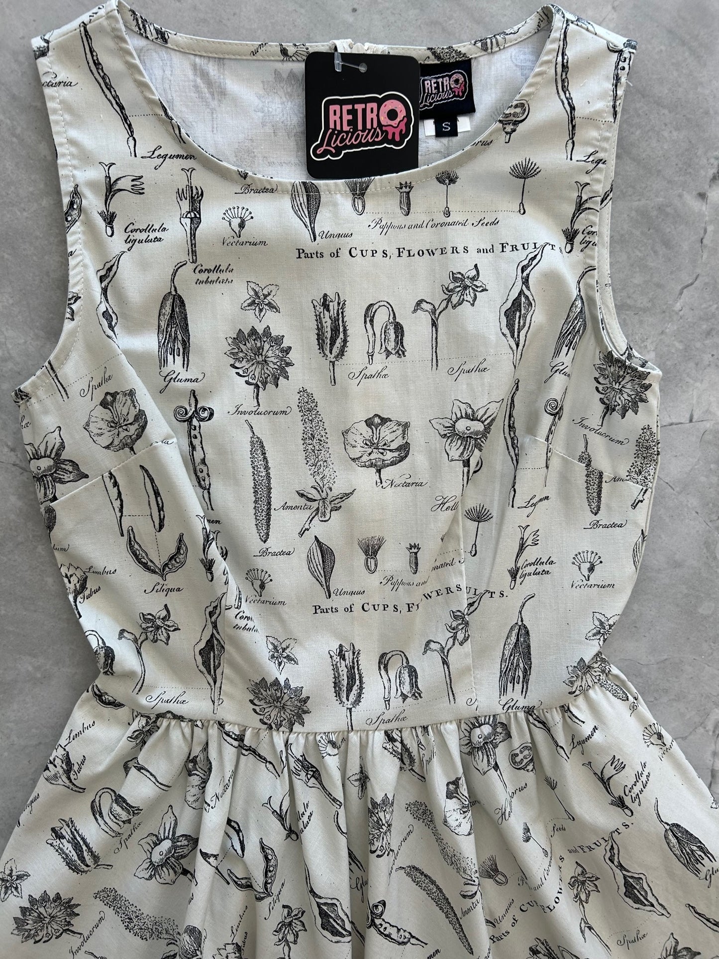Flower Parts Vintage Dress Retrolicious