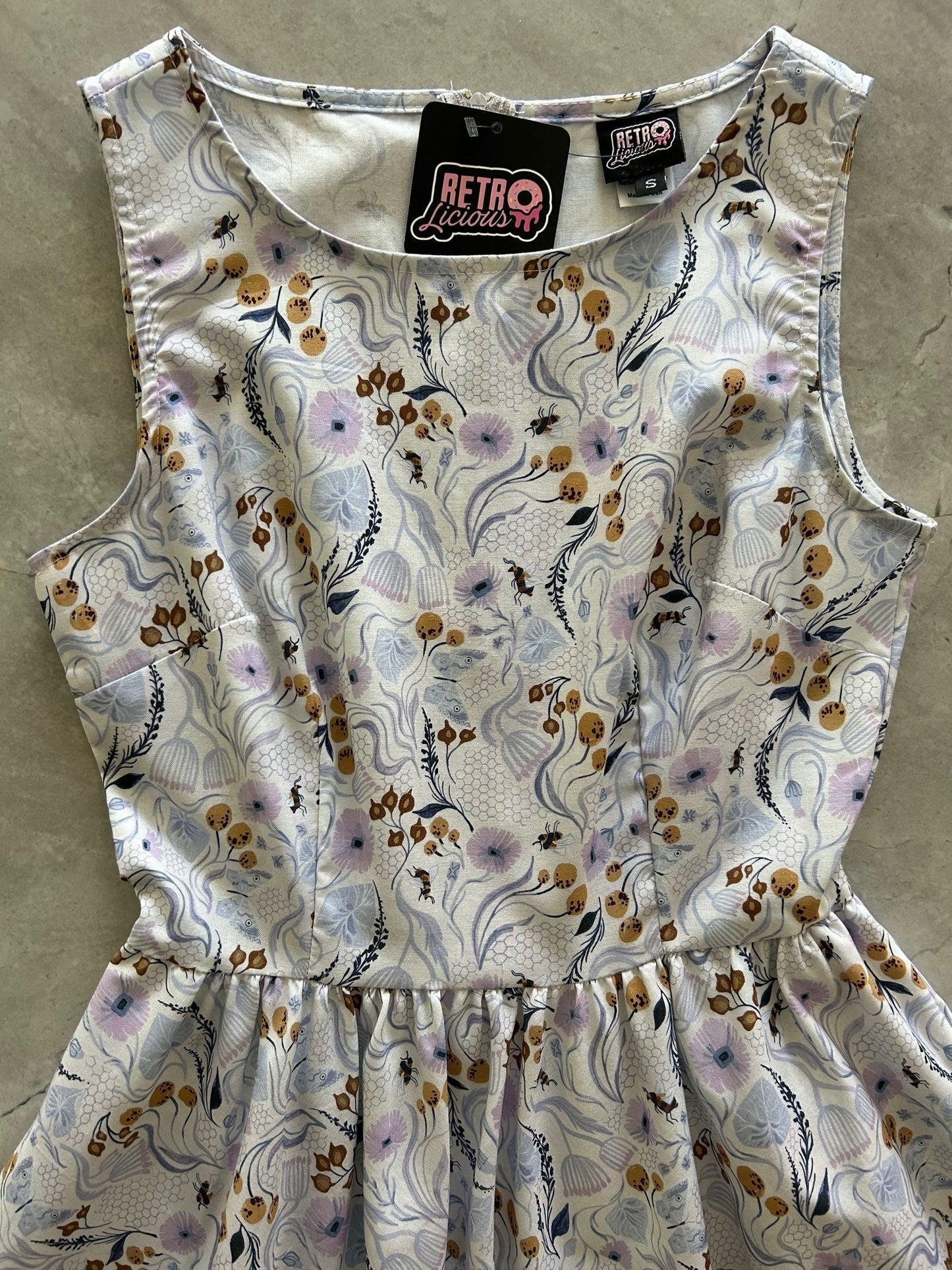 Pollinators Vintage Dress Retrolicious