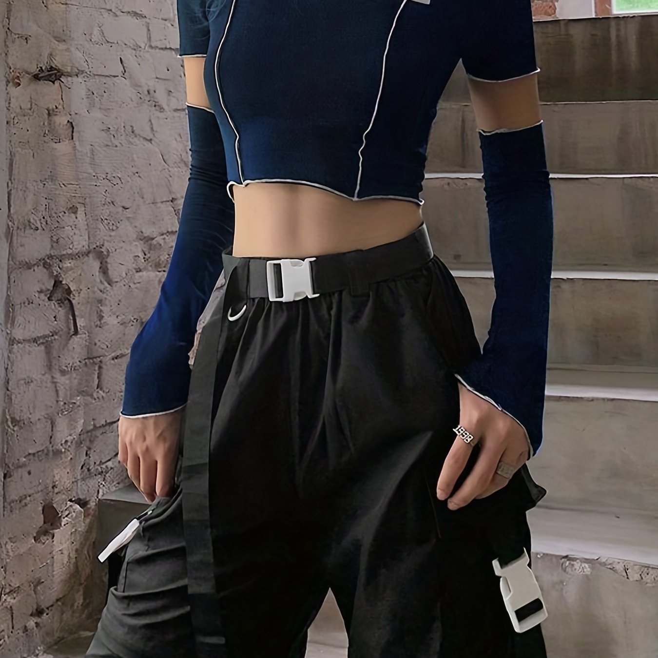 Summer Stylish Short Fitted T-Shirt for Women with a Round Neck, Hollow Design, And Long Sleeves, Perfect for Street Photography NovaCart