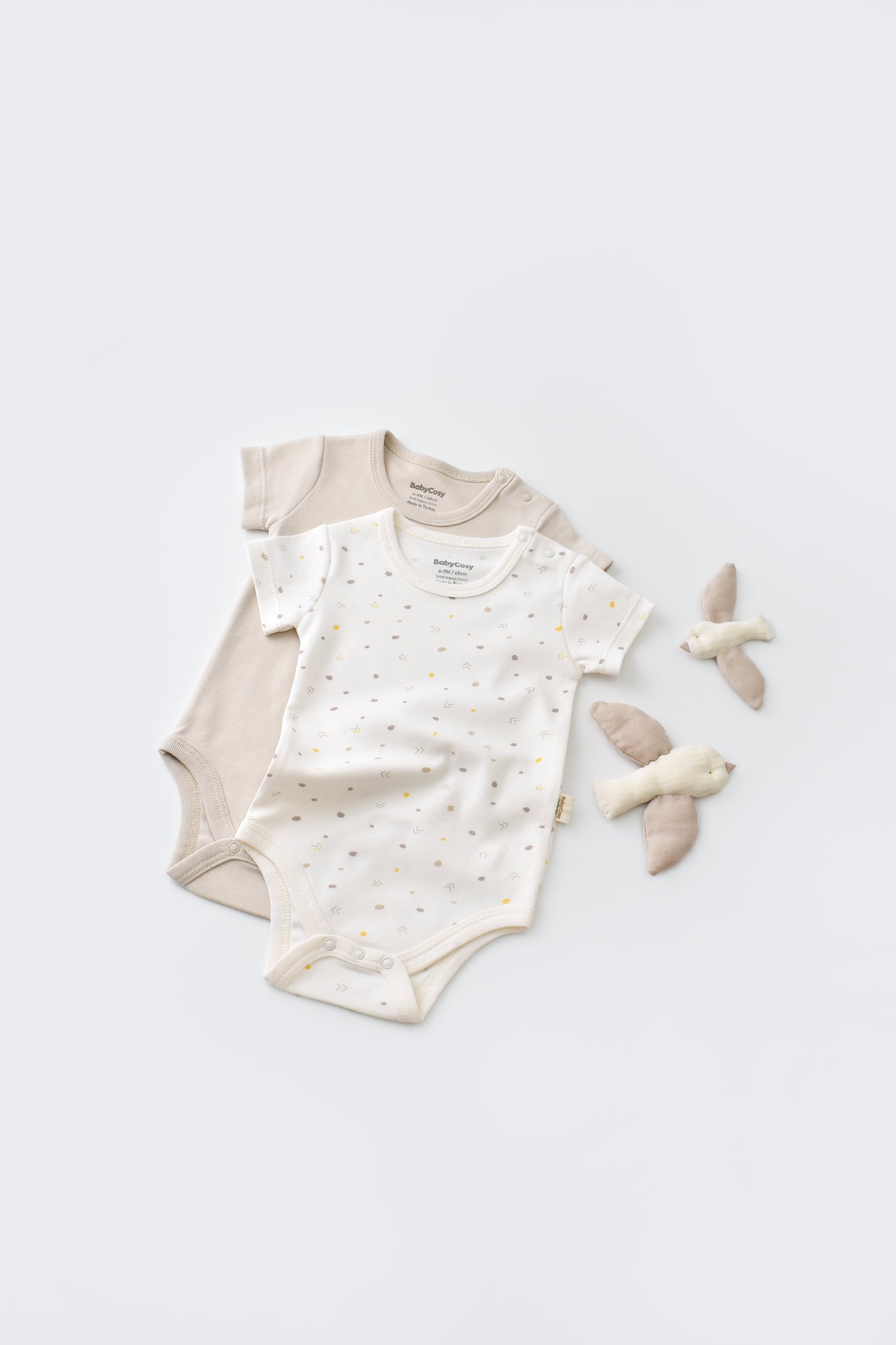 Cream Short Sleeve Organic Bodysuit Honey and Hive