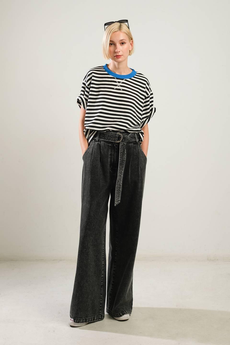 FOREVER WAITING KNIT TOP Flying Tomato