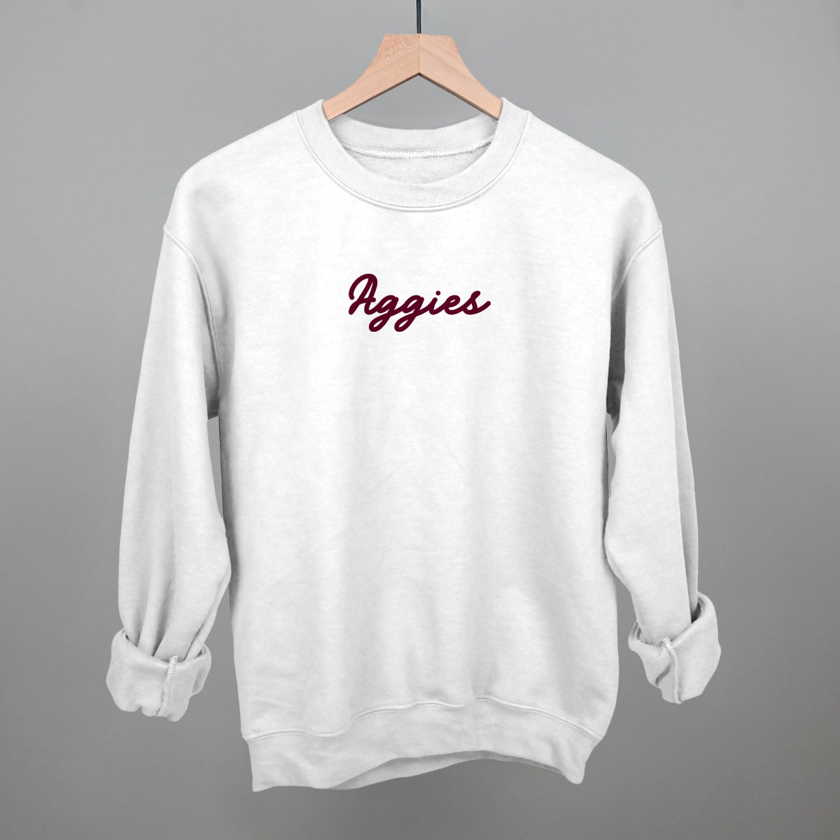 Aggies Script Ivy + Cloth