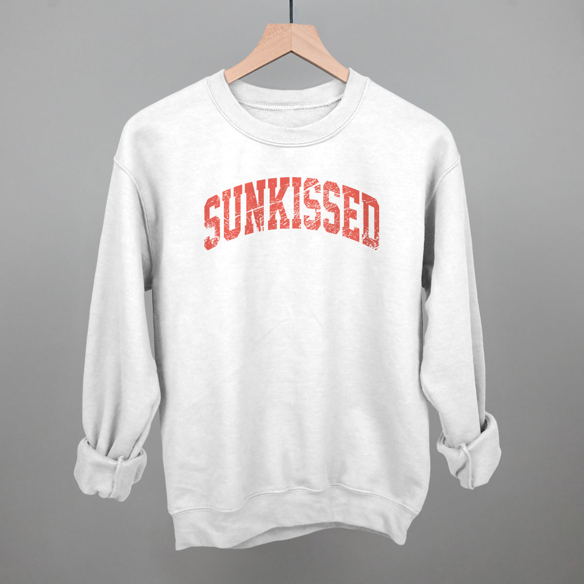 Sunkissed Distressed Arch Ivy + Cloth