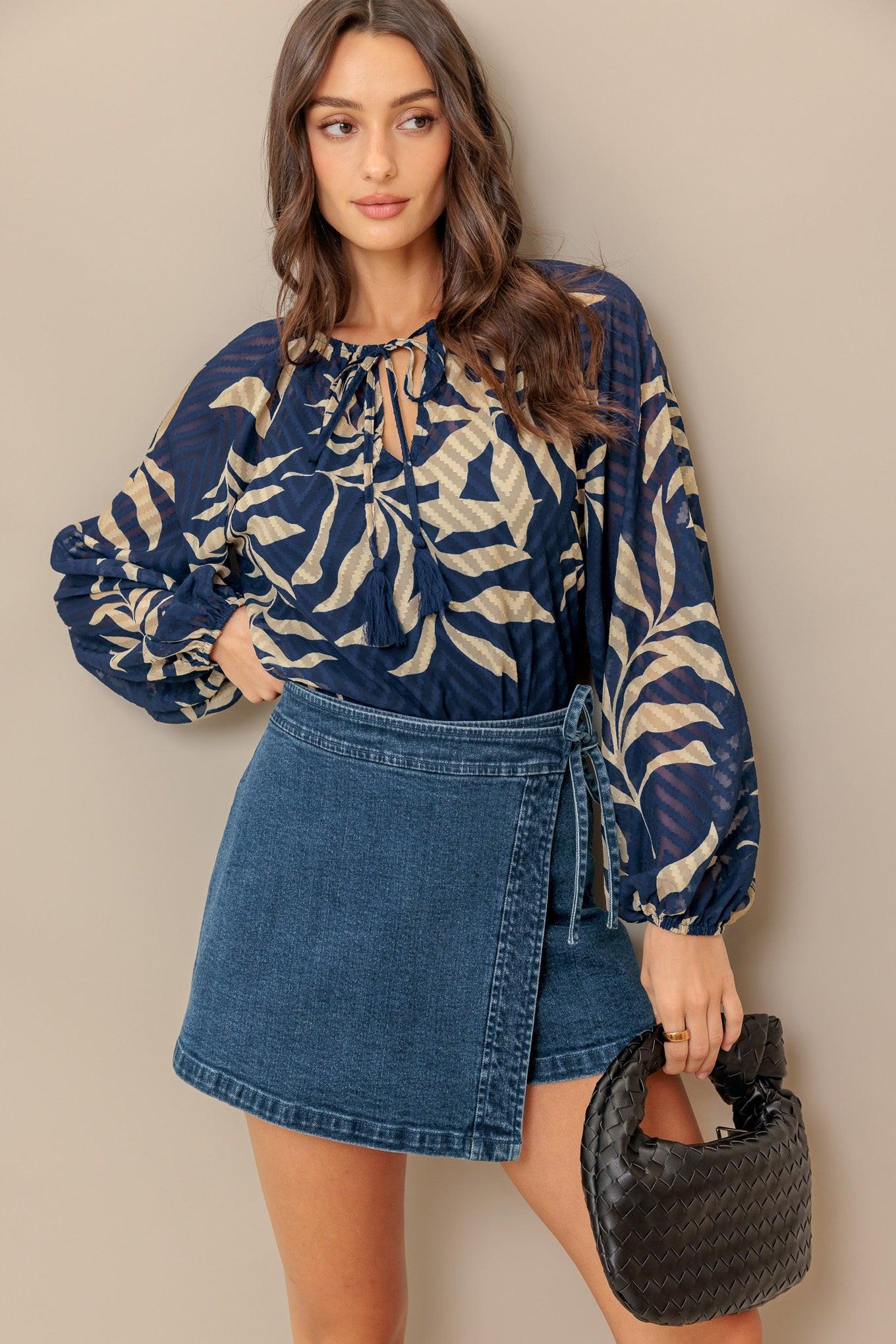 MIDNIGHT WALK WOVEN TOP Flying Tomato