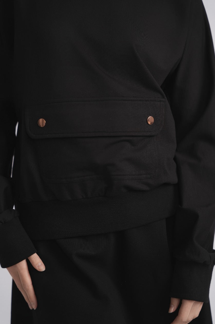 Front Pocket Sweatshirt - Black MOOD + ELLWI