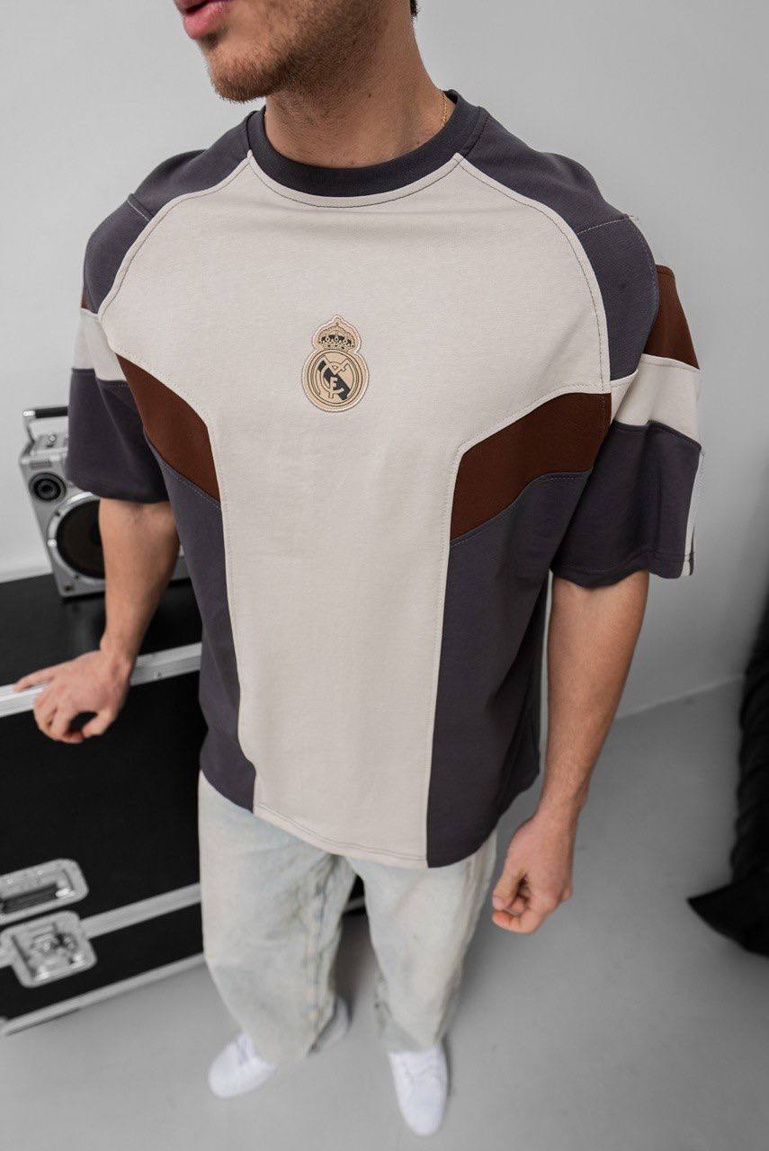 Real Madrid Logo T-Shirt - Style and Support for True Fans Withinblack