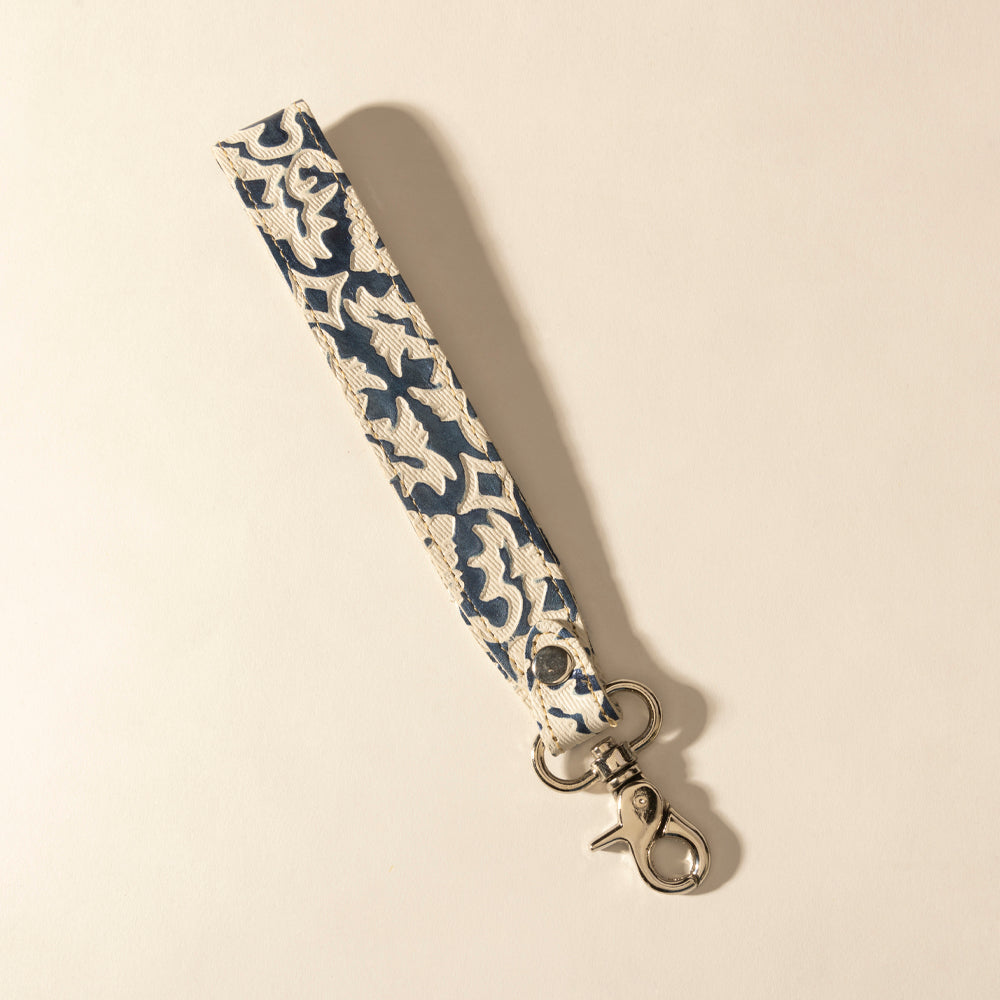 Myra Mojave Day Leather Keyfob in Dark Ivory Myra USA
