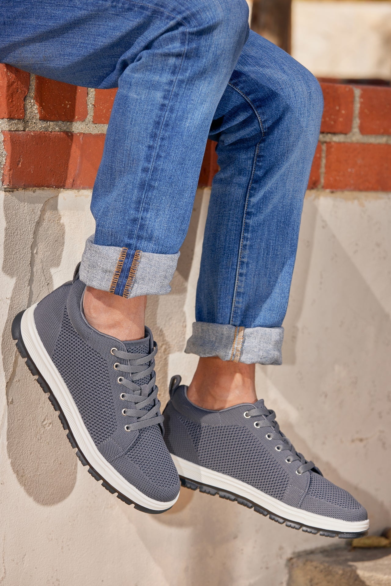 CALTO - X2323 - 2.4 Inches Taller (Iron Grey/White & Black Sole) - Lace Up Casual Sneaker - Lightweight Tallmenshoes.com