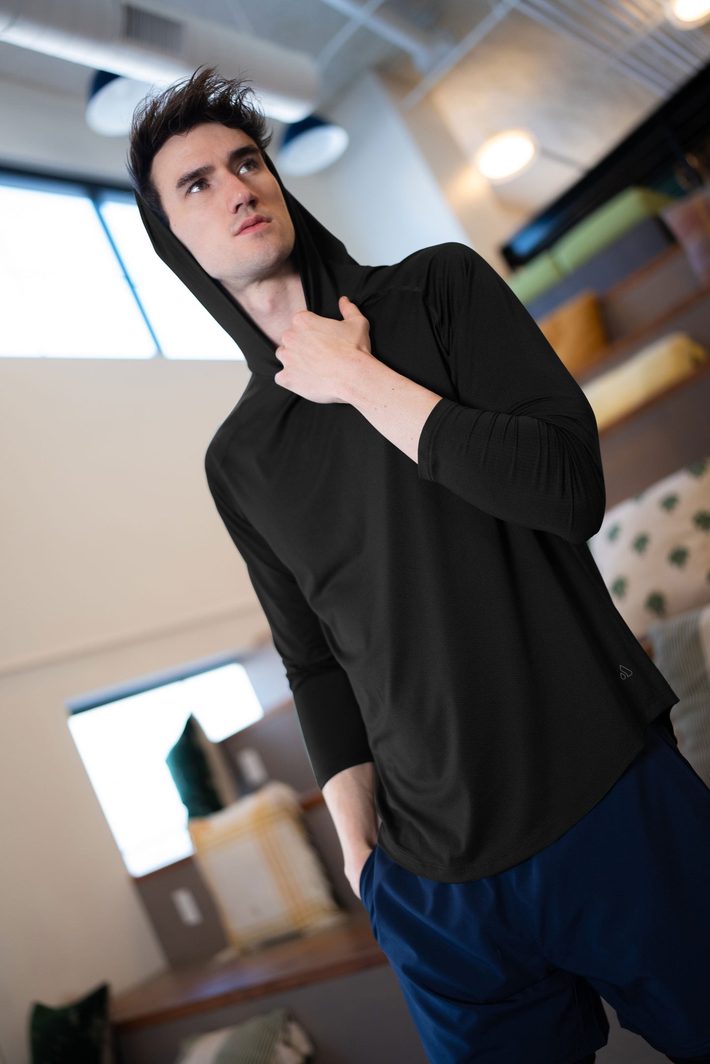 brilliant V2 hooded long sleeve Alyth Active