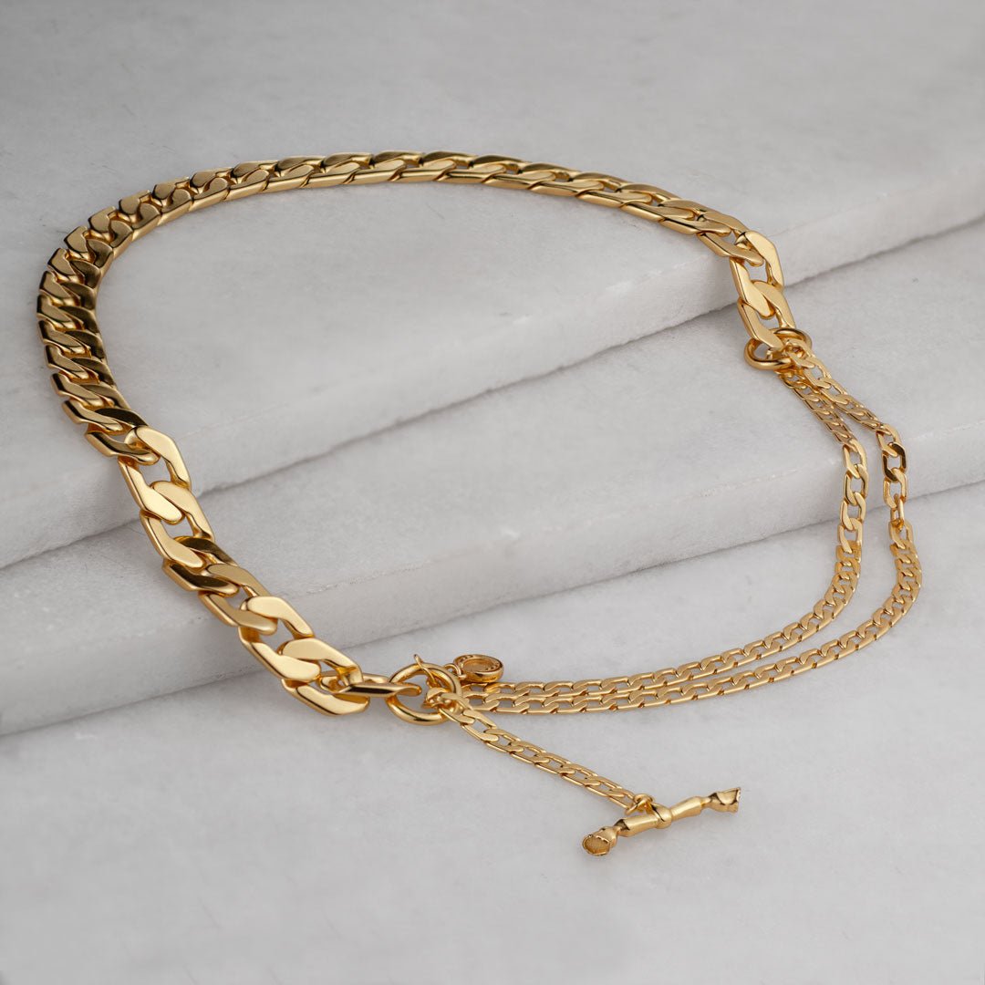 Cadence Equestrian Bracelet - Wide Gold Curb Chain Cuff Urban-Equestrian