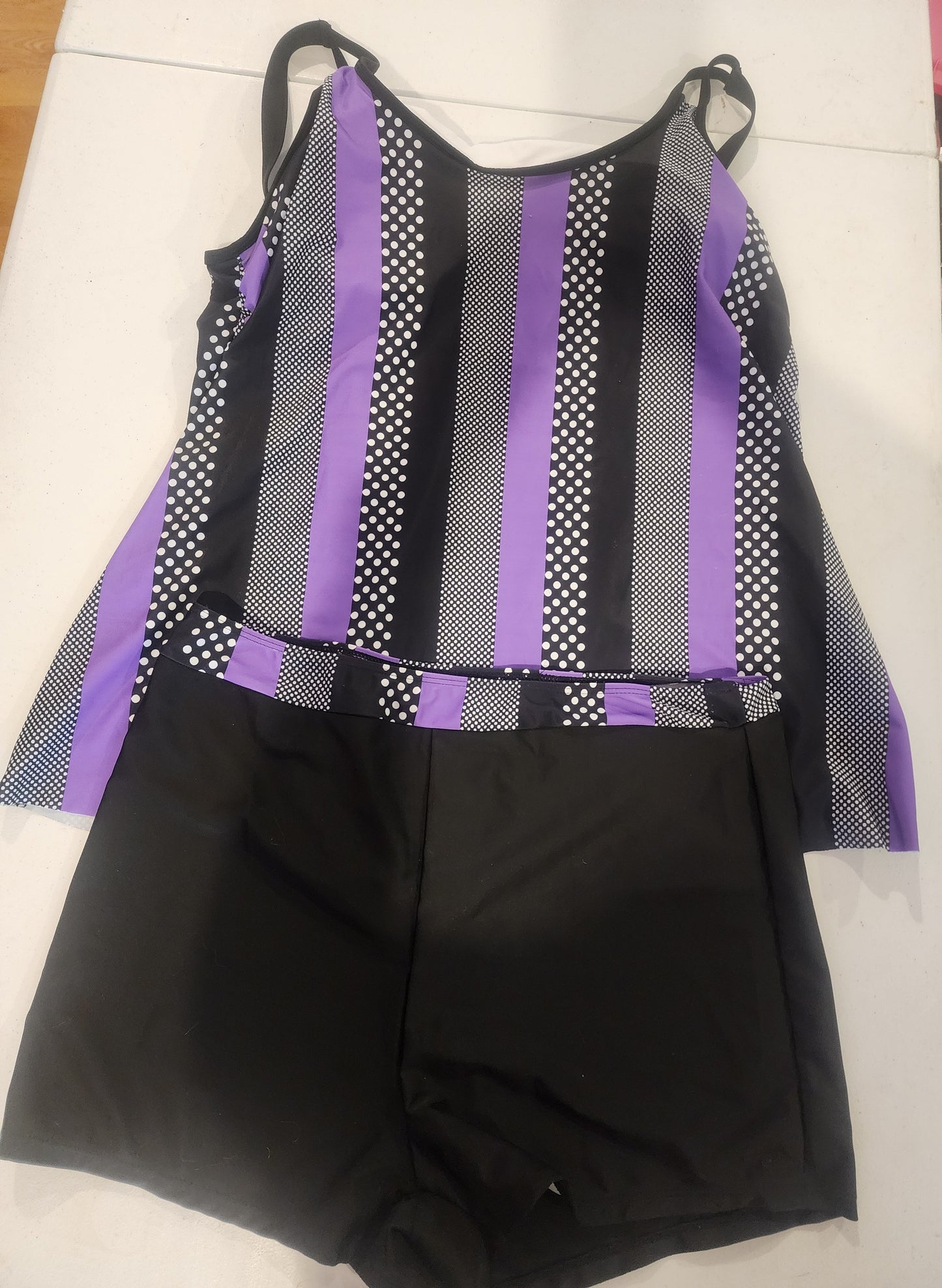 Women's Plus Size Swimsuit 18-20 Purple Black White Tennessee Junk Trunk
