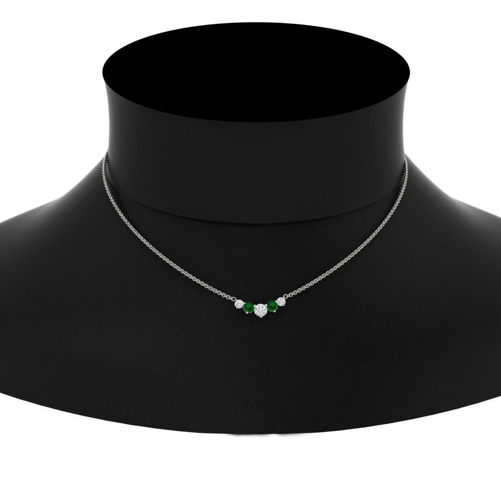 0.75 Carat Graduating Round Diamond Pendant Fascinating Diamonds