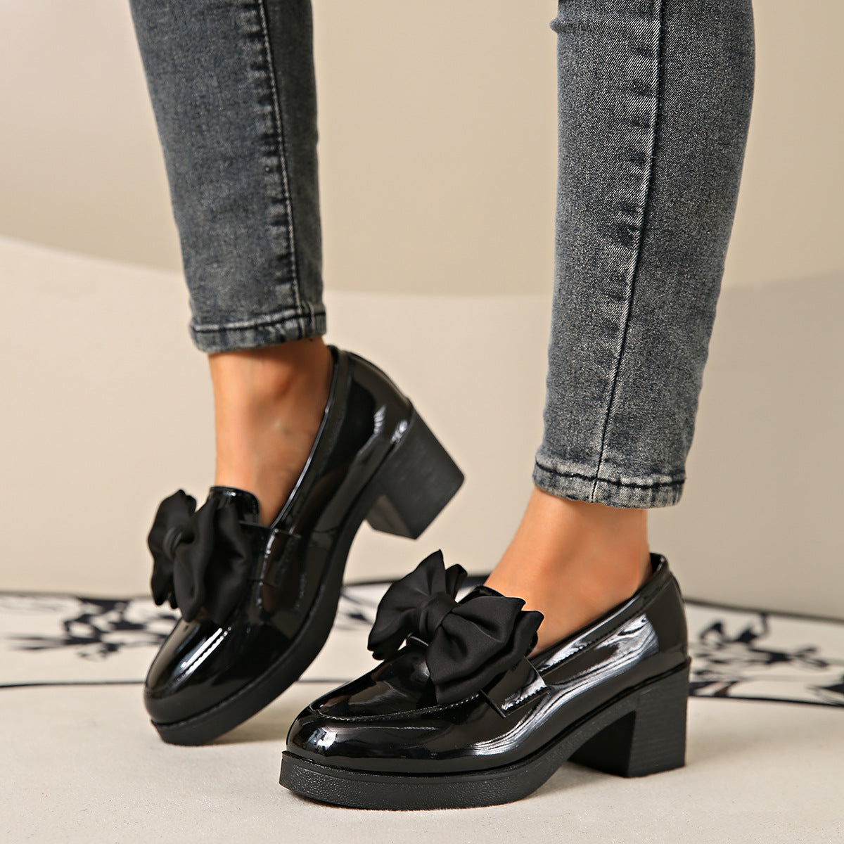 Womens Fashionable Bowtie Plus-Size High-Heel Pumps See size chart under “more details” The Fashion Celestial