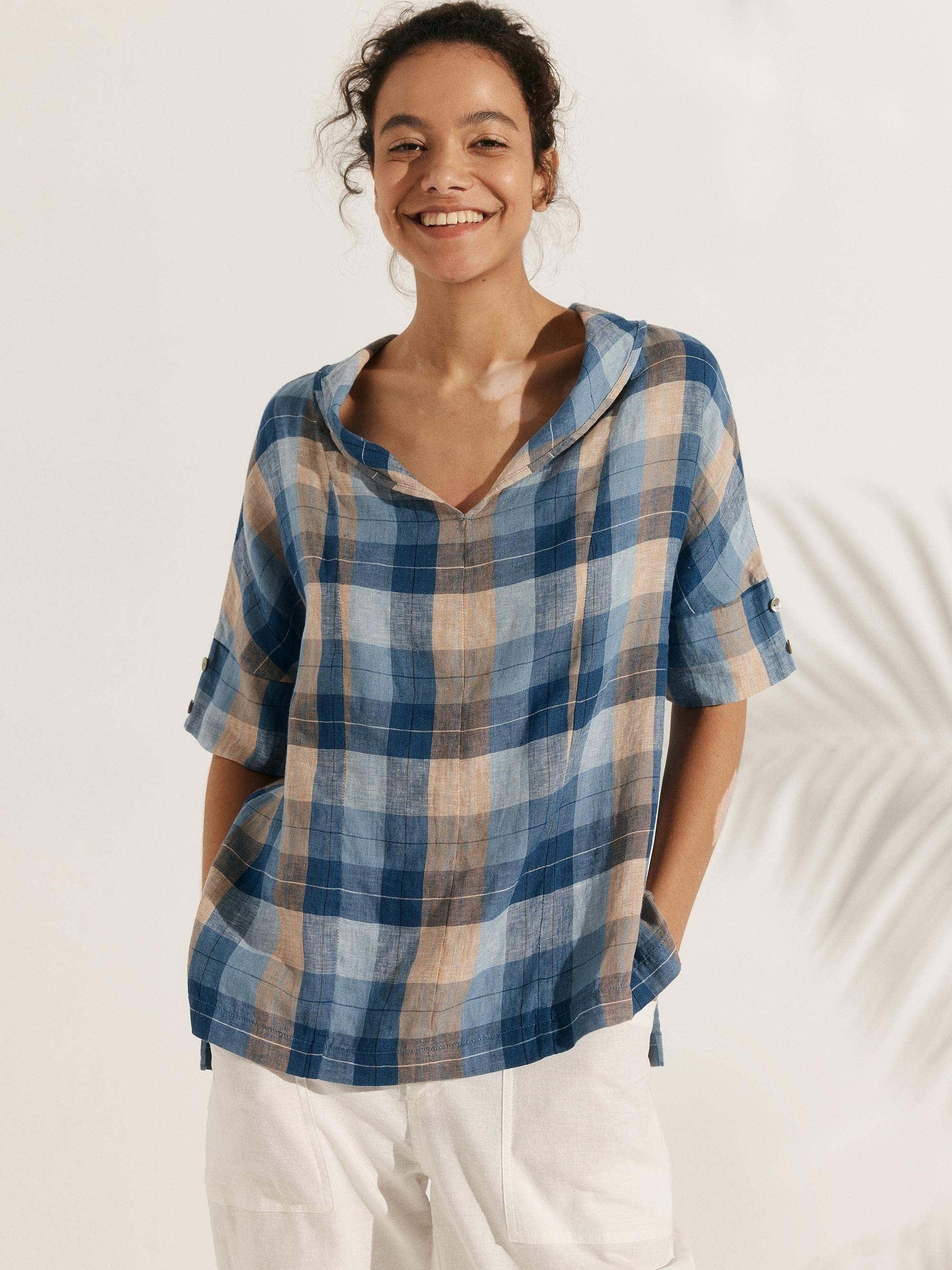100% Linen V-Neck Short Sleeve Shirt SIERRA LINTICO