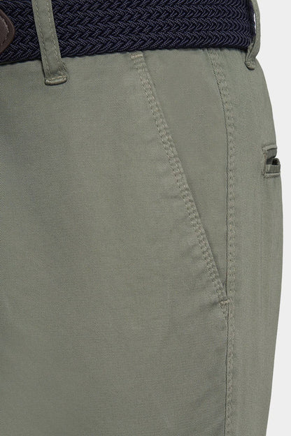 The Timeless Chino (Olive) Bright Moons