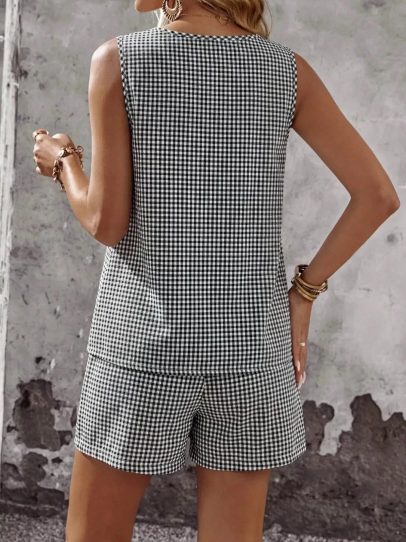Gingham Sleeveless Top & Shorts Set New Era Fashion LLc