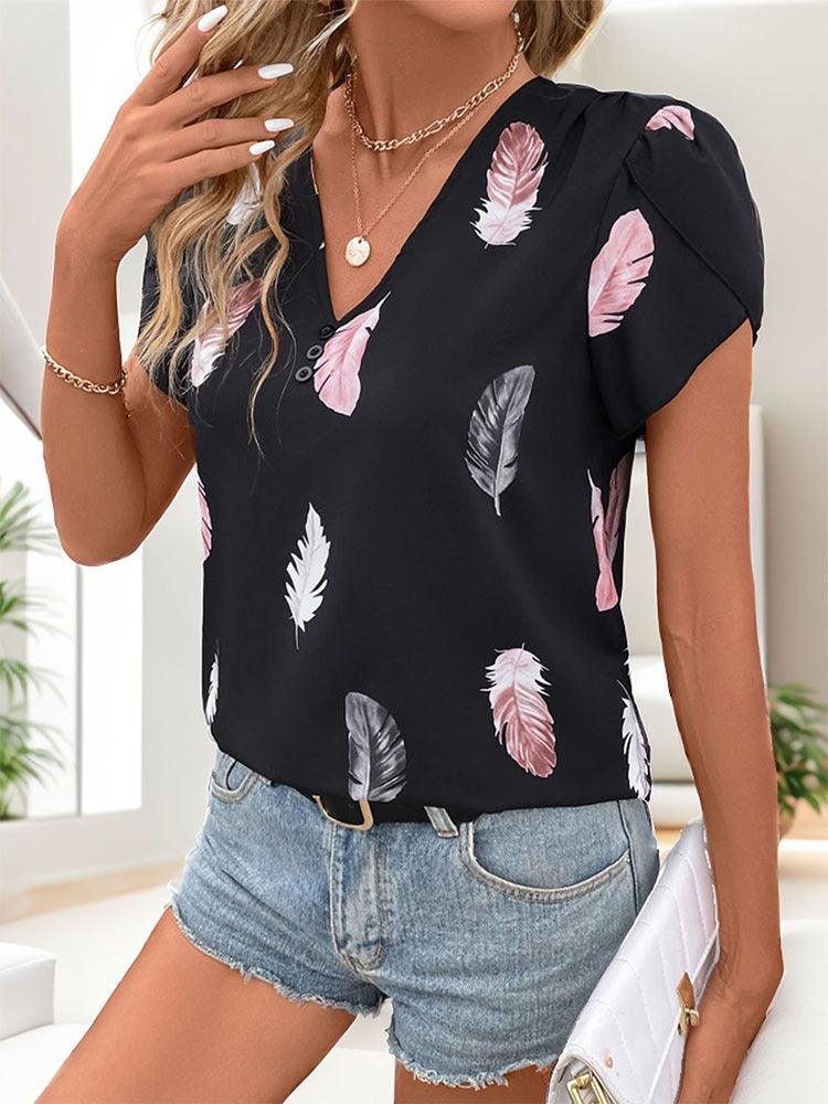 Feather Print Cowgirl Top | Perfect for Casual Cowgirl Style Country in My Heart