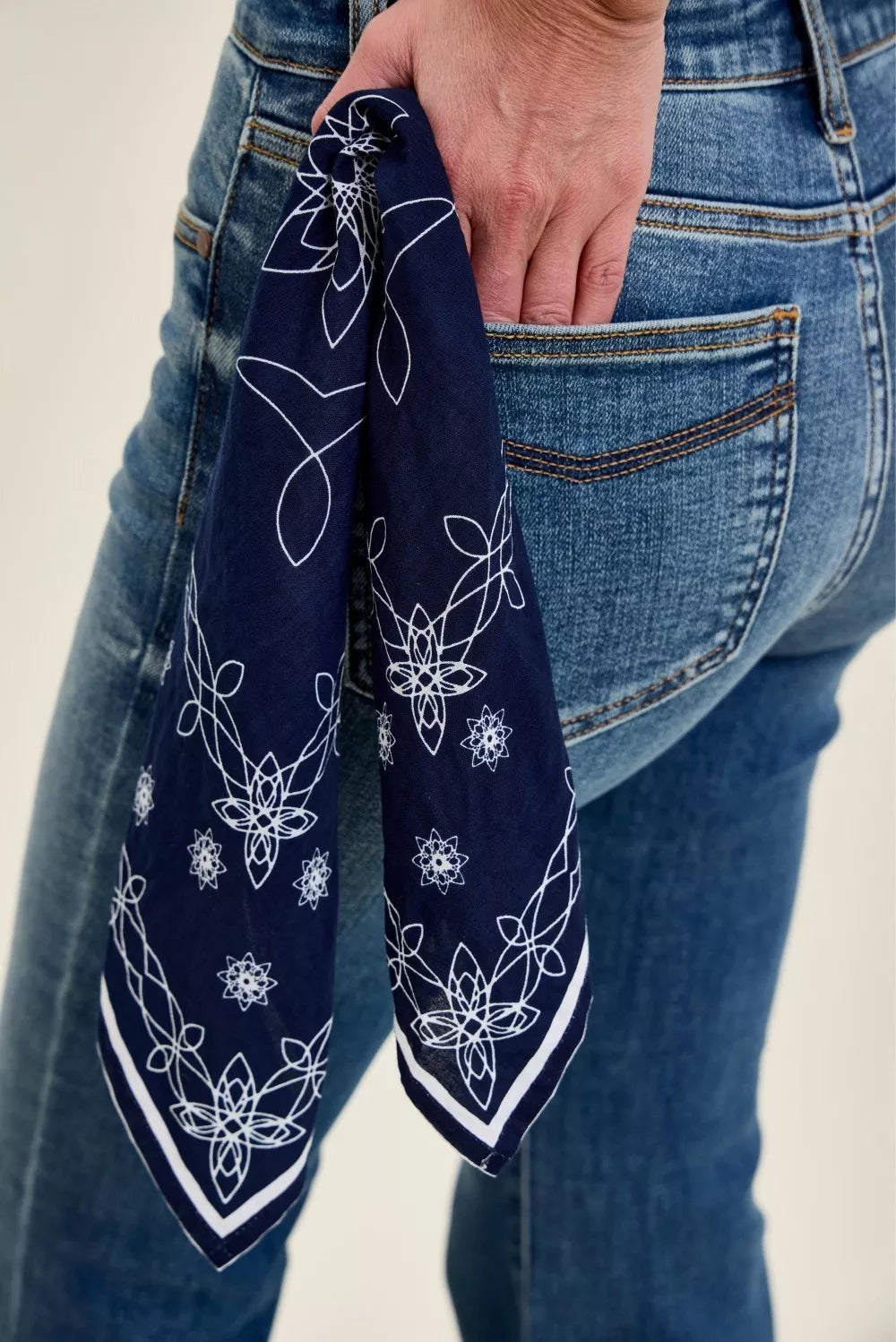 Judy Blue Mid Rise Jaqueline Flare with Triple Needle Back Pkts and Bandana Loop New Era Fashion LLc
