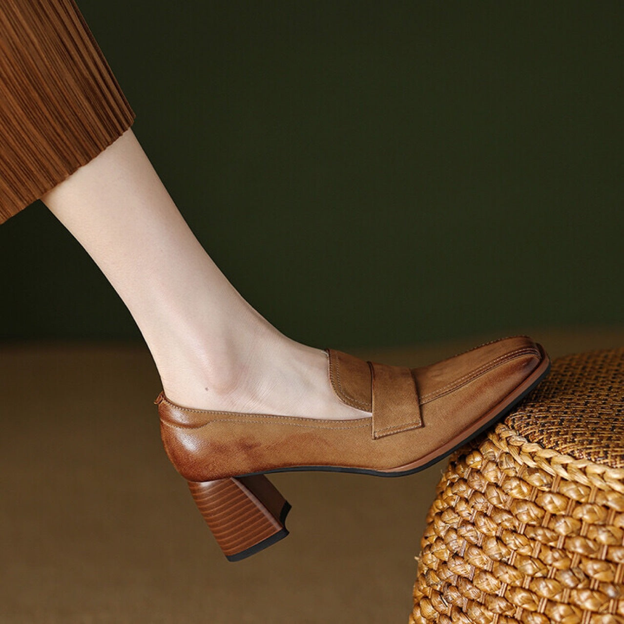 Women's Sheepskin Square Toe Chunky Heel Pumps – Retro High Heel Dress Shoes FitiqueFit