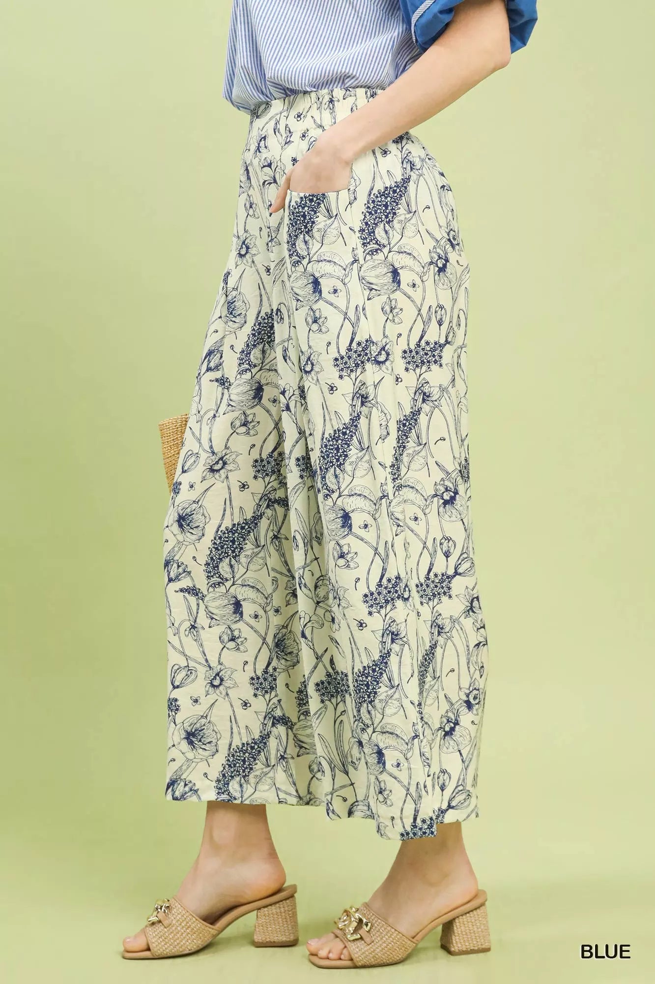 Umgee Two Tone Floral Print Pants Montret