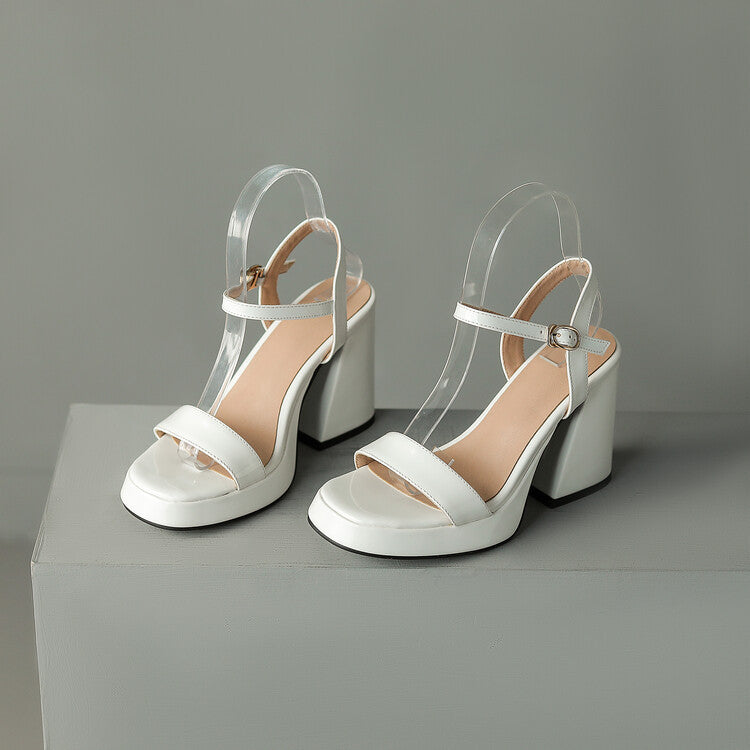 Women's Round Toe Chunky Heel Sandals – Buckle Strap Block Heel FitiqueFit