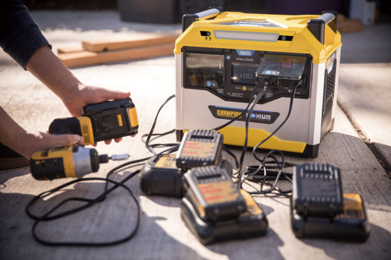 Champion 1638 WH Li-ion Portable Power Station quakekits.com