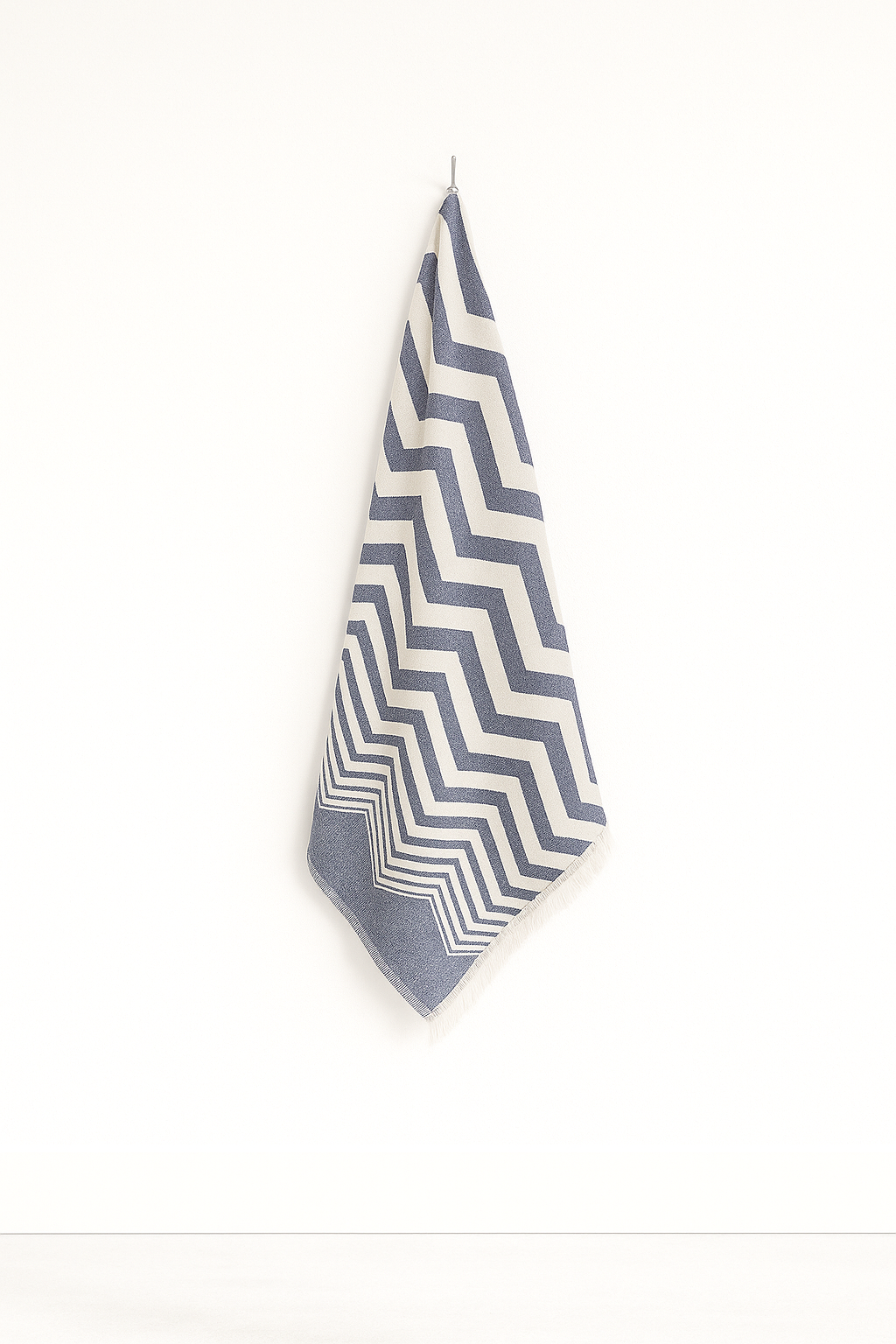100% Cotton | Super-Soft Turkish Bath and Beach Towel Silverlyne