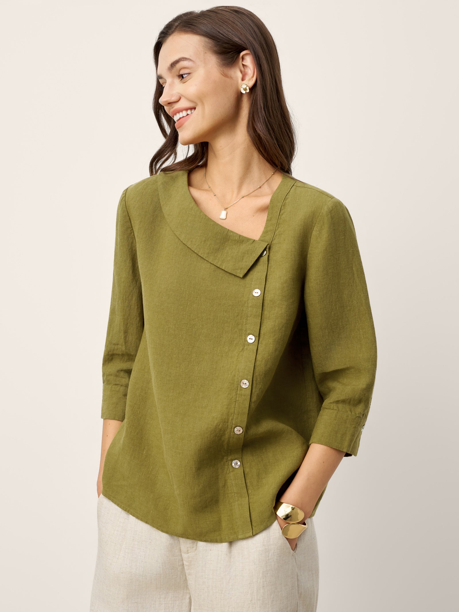 100% Linen Crescent Neck Button Detail 3/4 Sleeve Top ADALYN LINTICO