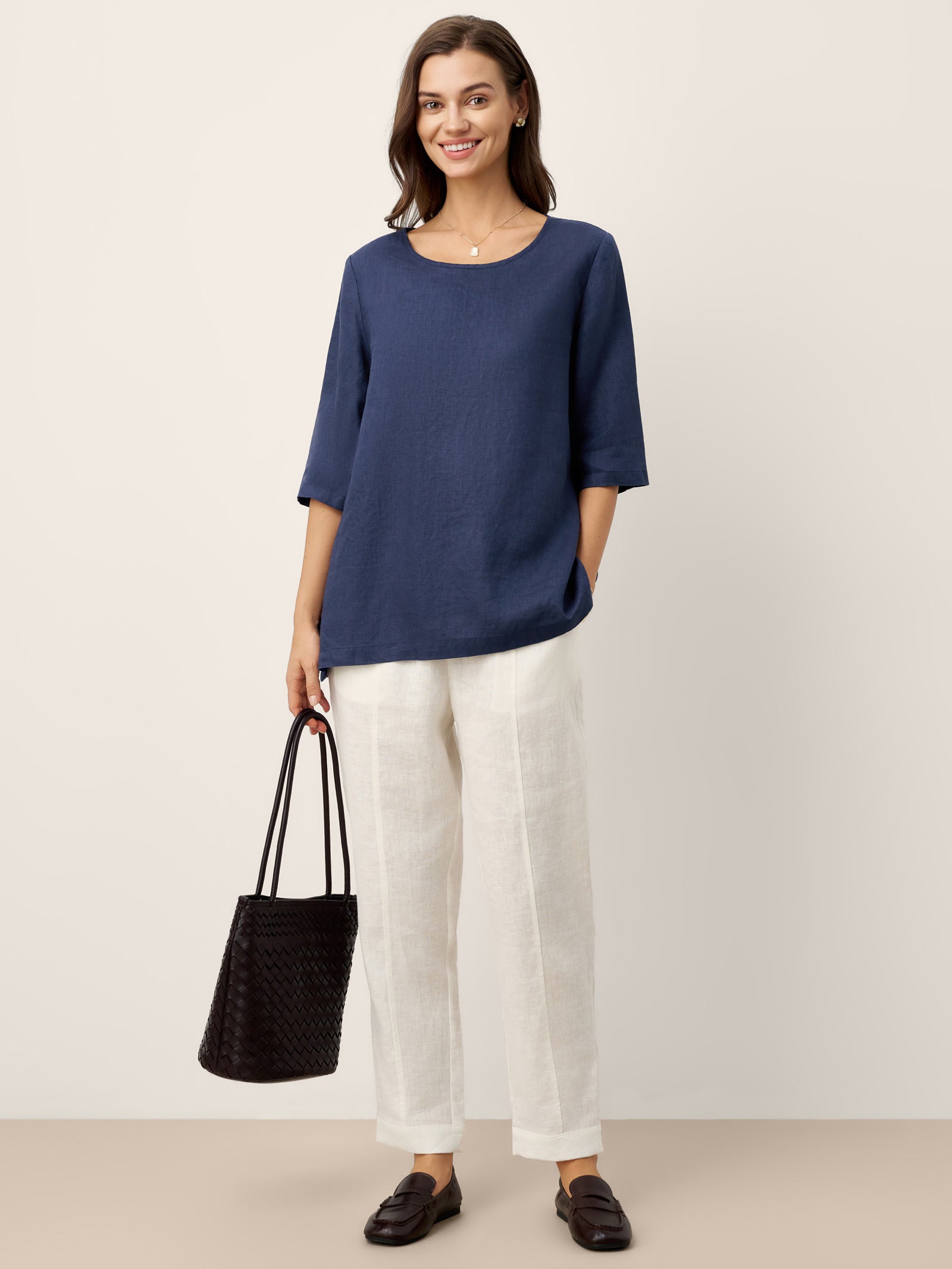 100% Linen Relaxed Back Button Top with Tab Sleeves SYLVANA LINTICO