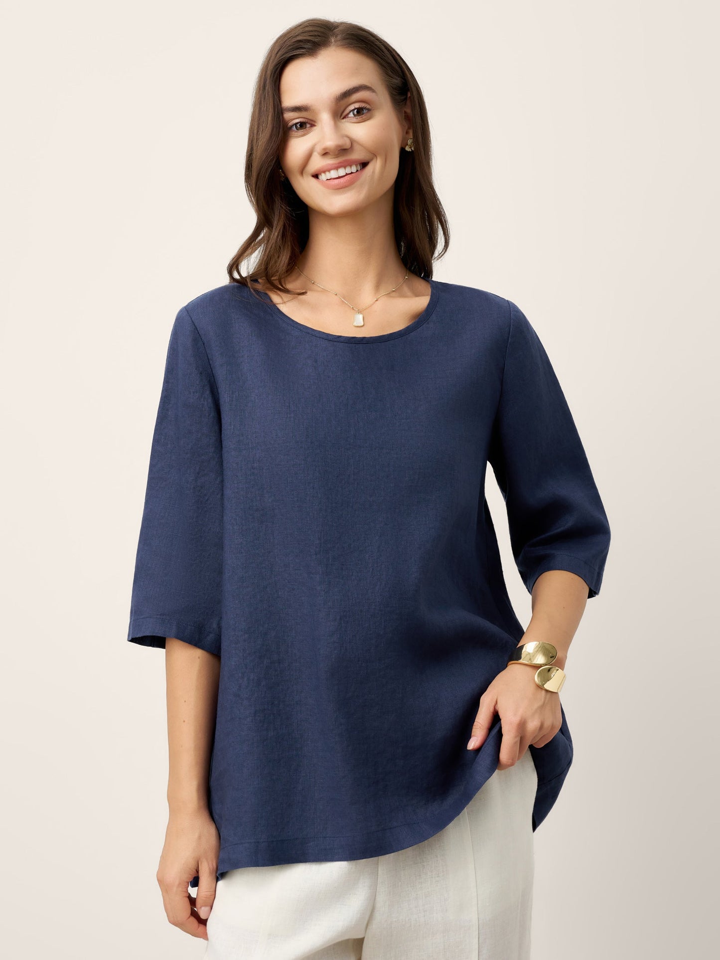 100% Linen Relaxed Back Button Top with Tab Sleeves SYLVANA LINTICO