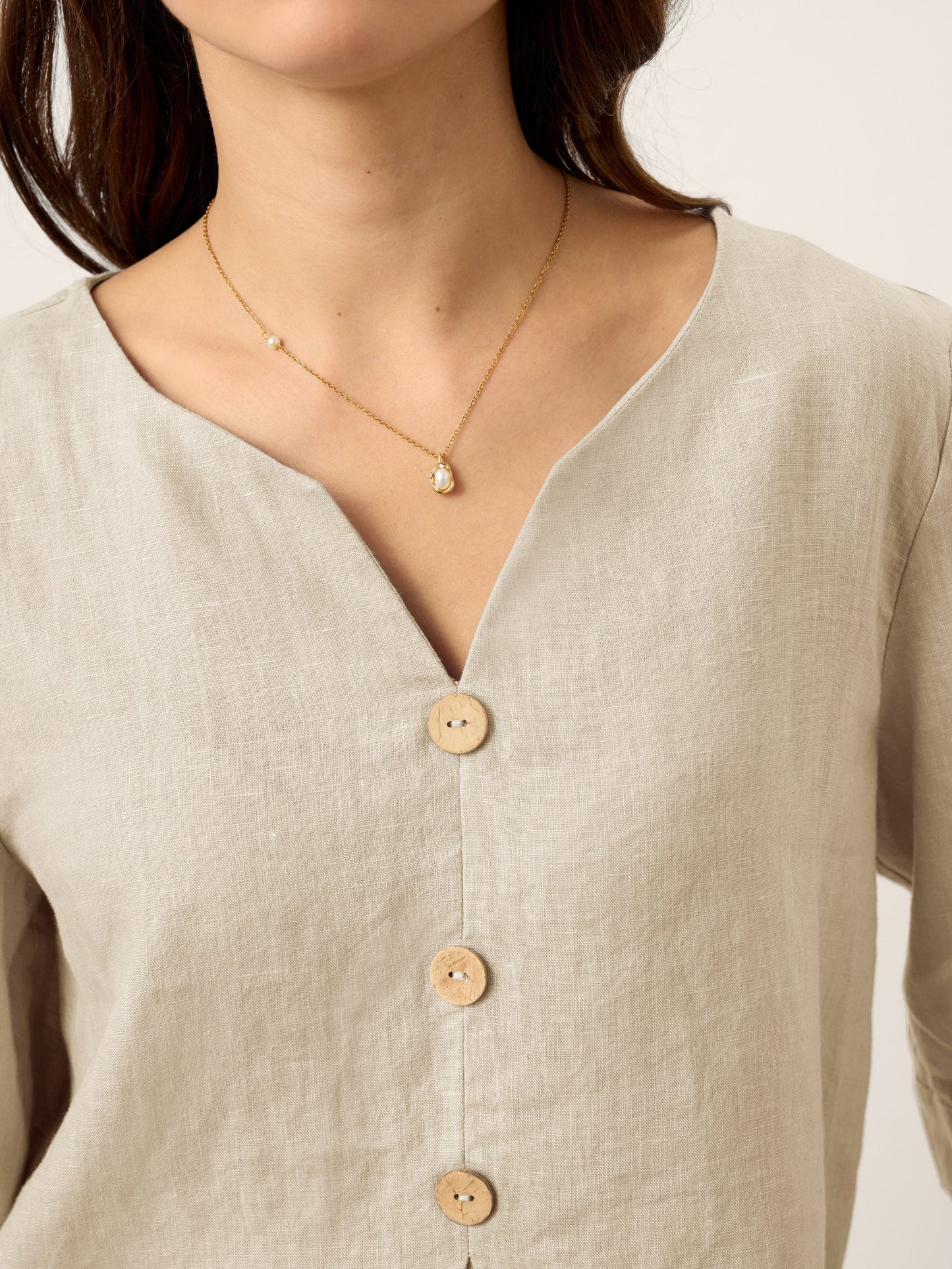 100% Linen Split Neck Inverted Pleat Top TABITHA LINTICO