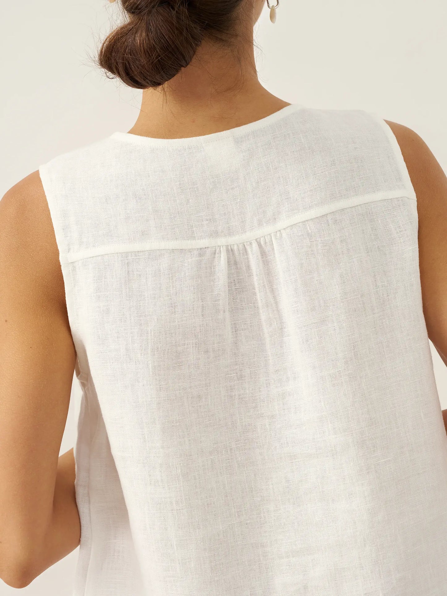 100% Linen V-Neck Sleeveless Tank Top NICOLE LINTICO