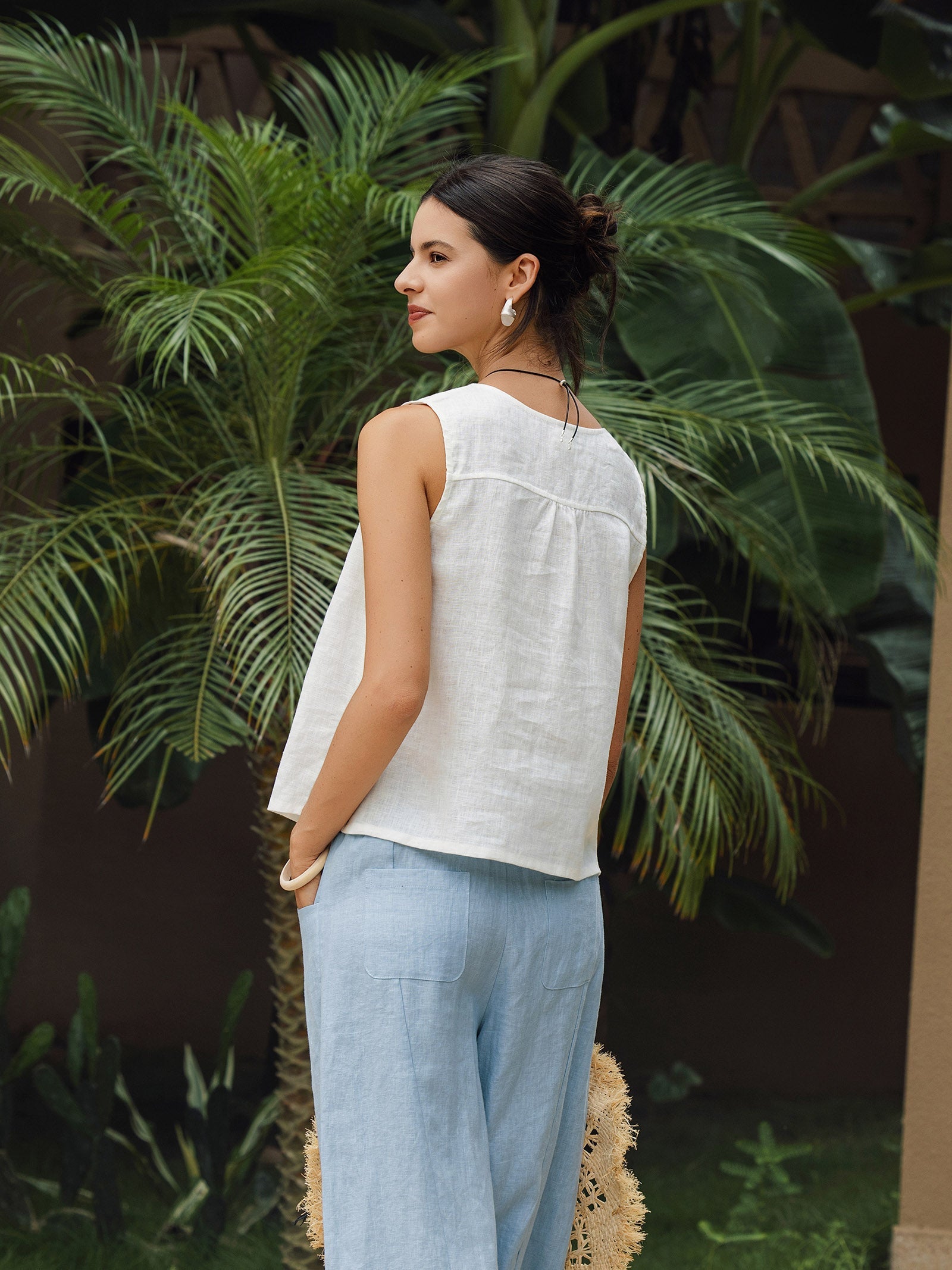 100% Linen V-Neck Sleeveless Tank Top NICOLE LINTICO