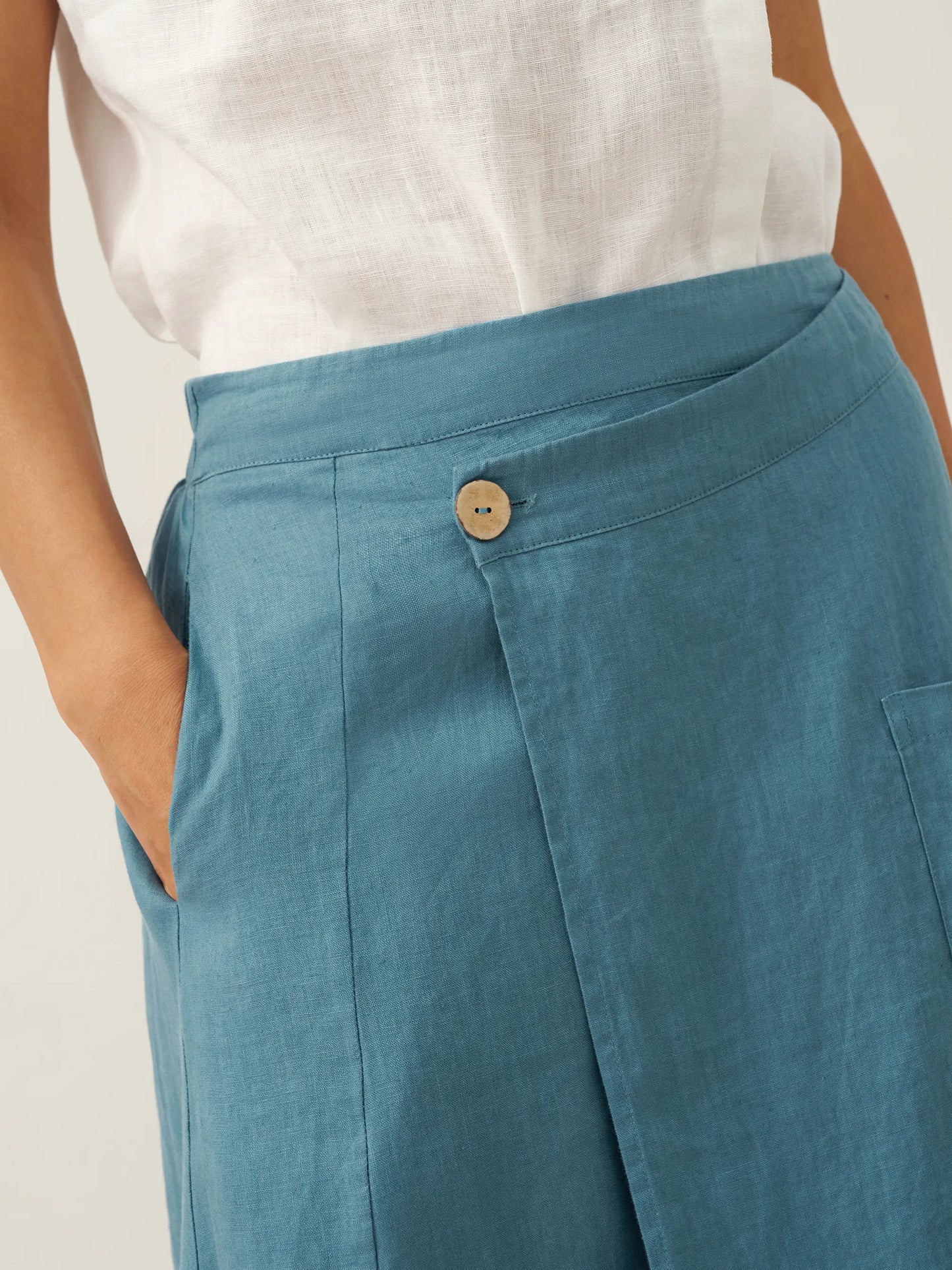 100% Linen Elastic Waist Angled Wrap Skirt FRESSA LINTICO