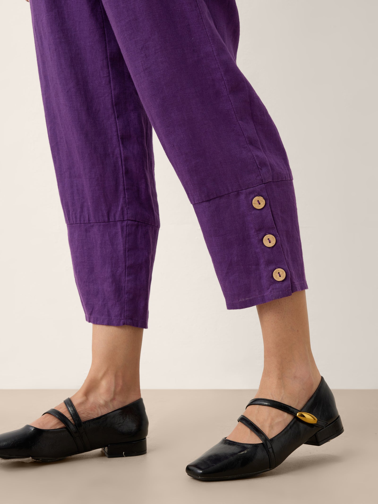 100% Linen Artisan Button Tapered Pants KATHERINE LINTICO