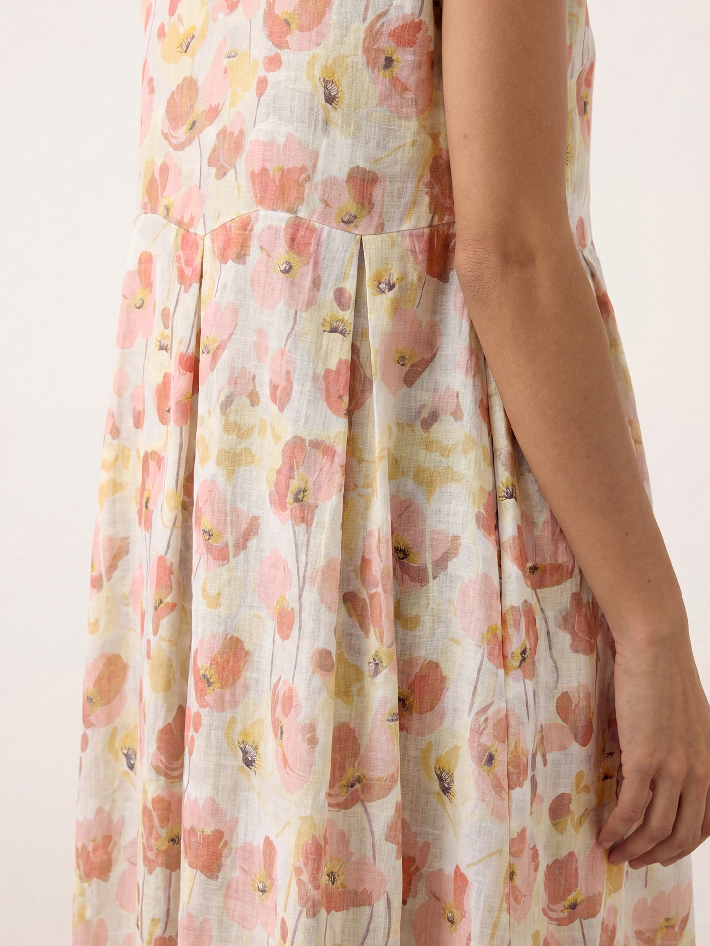 100% Linen Carnation Print Scalloped Waist Maxi Dress HARRIET LINTICO