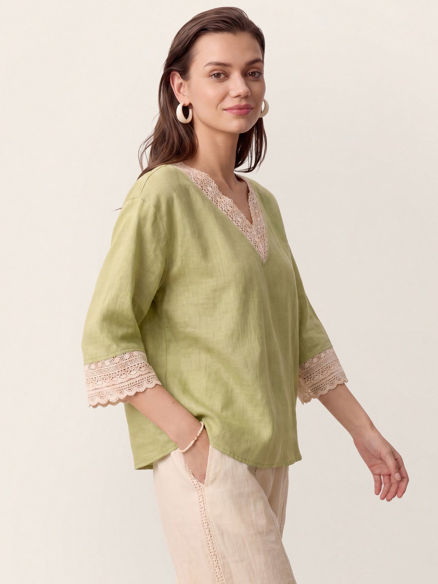 100% Linen Lace-Trim V-Neck Top KEELY LINTICO
