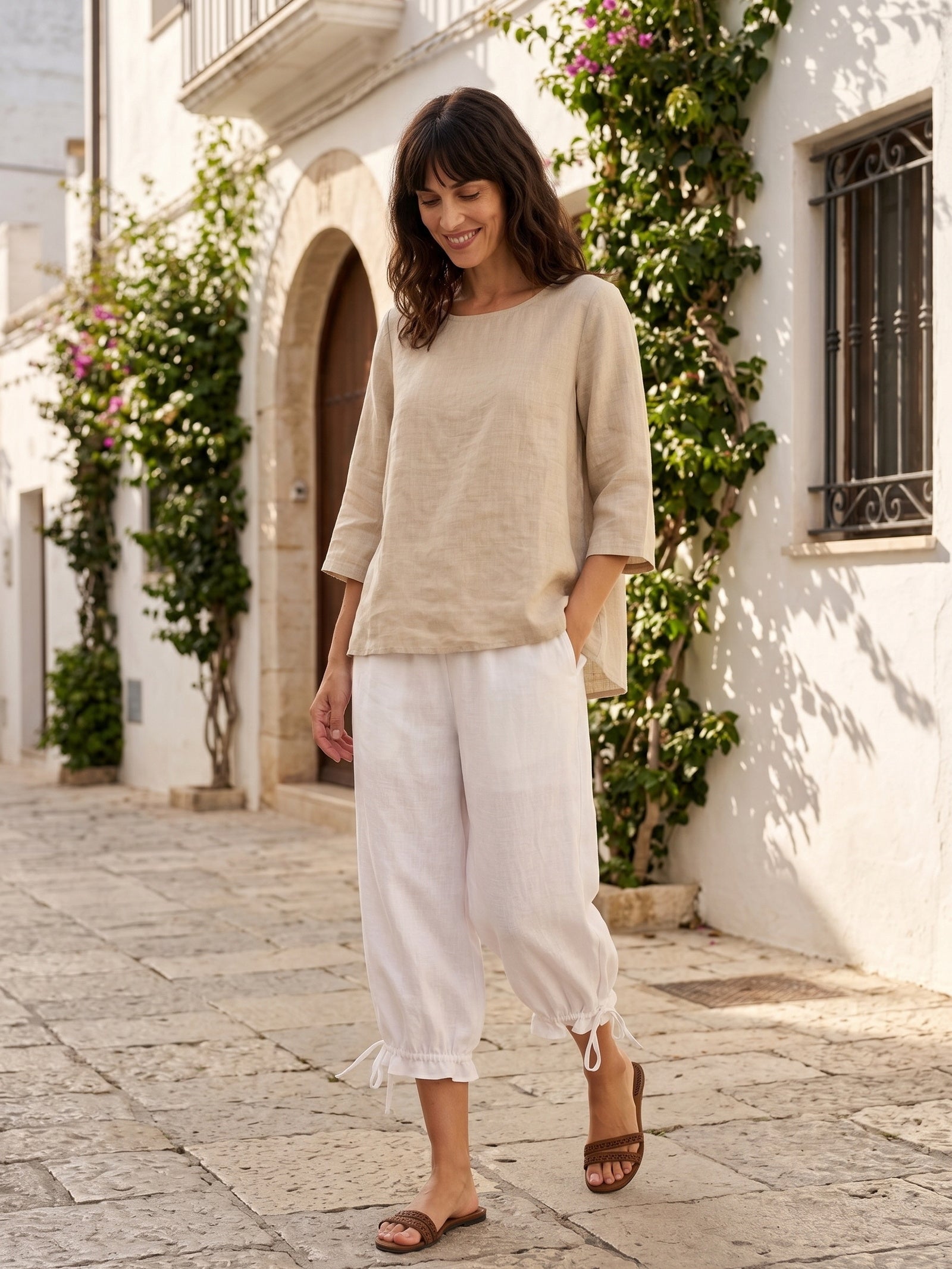 100% Linen Round Neck Asymmetrical Hem Top BRIANNA LINTICO