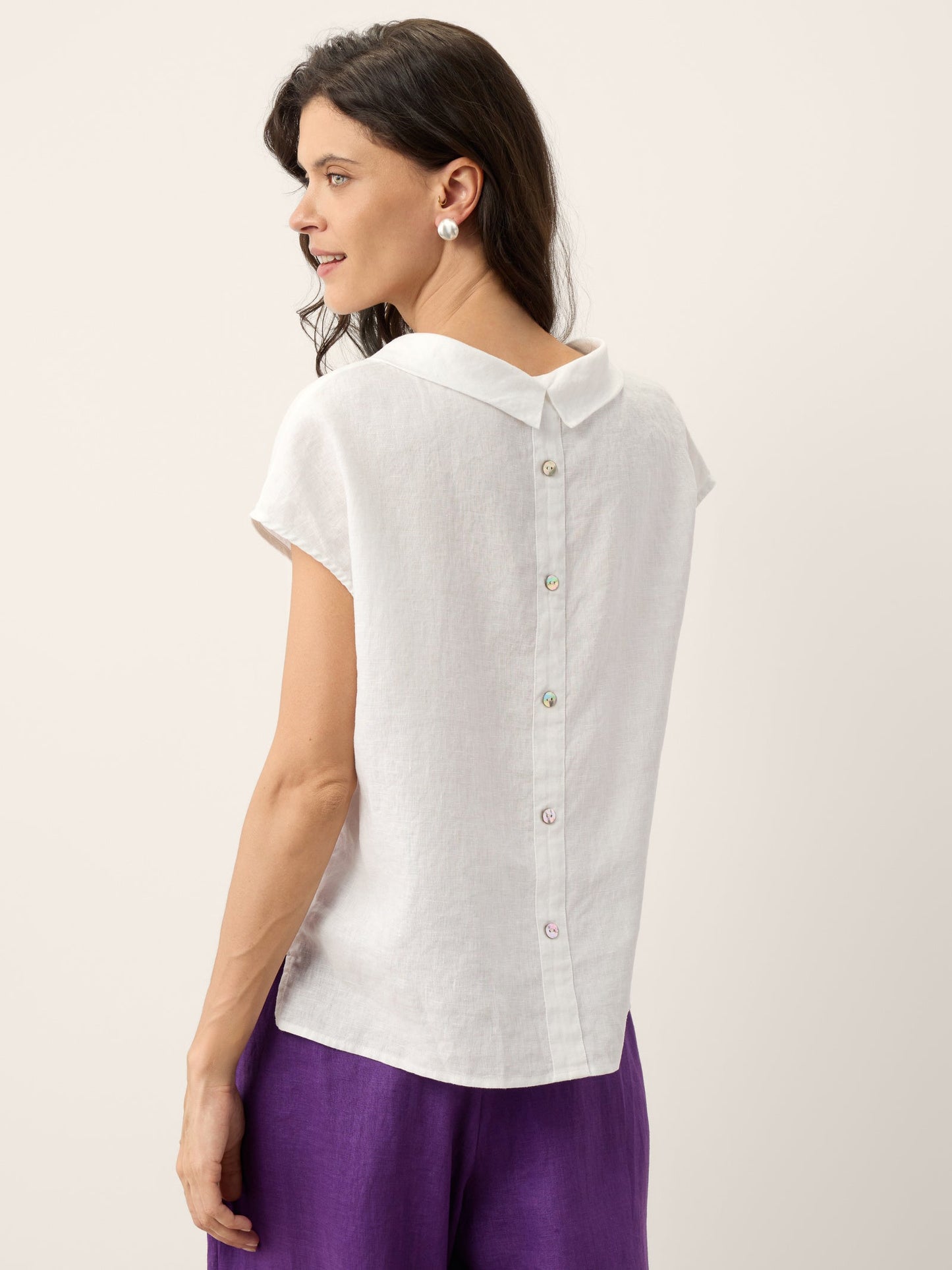 100% Linen Soft-Fold Collar Shell Button Top SABINE LINTICO