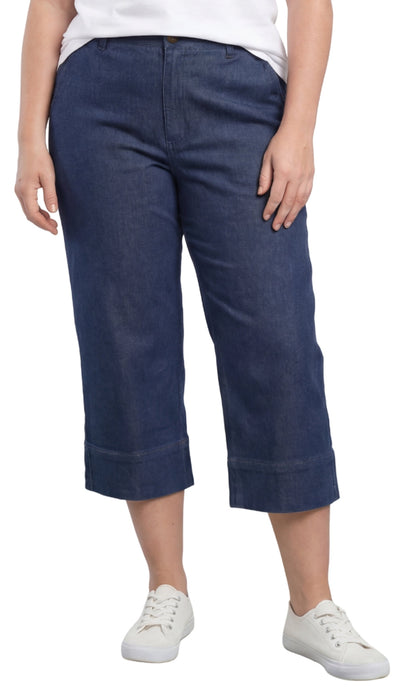 Women’s Lightweight Straight Leg Casual Denim Capri Pants in Cotton Blend Fabric TURTLE BAY APPAREL