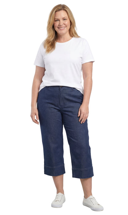 Women’s Lightweight Straight Leg Casual Denim Capri Pants in Cotton Blend Fabric TURTLE BAY APPAREL
