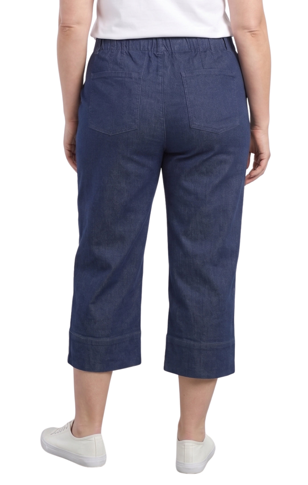 Women’s Lightweight Straight Leg Casual Denim Capri Pants in Cotton Blend Fabric TURTLE BAY APPAREL