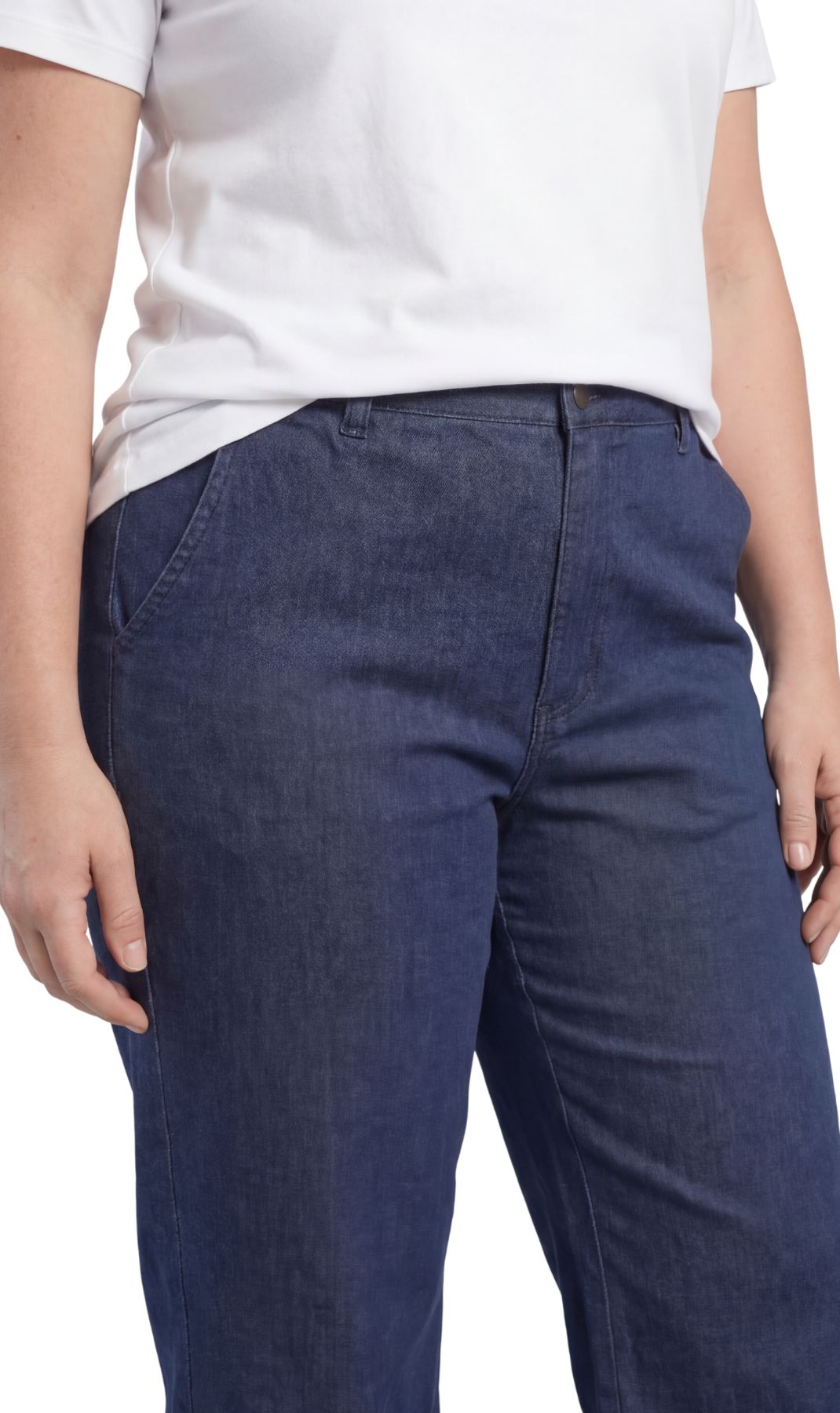 Women’s Lightweight Straight Leg Casual Denim Capri Pants in Cotton Blend Fabric TURTLE BAY APPAREL