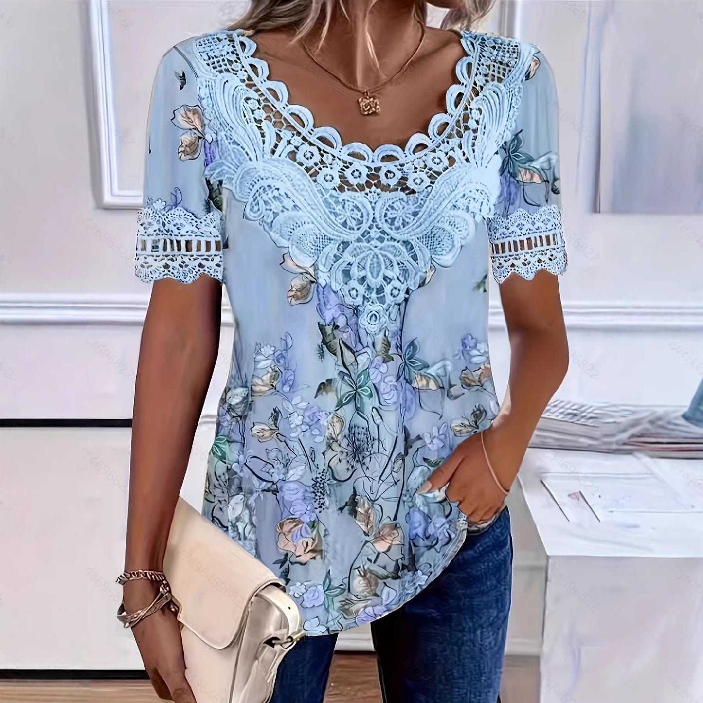 Women's Lace Patchwork Crew Neck Short Sleeve T-Shirt FitiqueFit