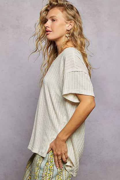 POL Ribbed Knit V-Neck Short Sleeve T-Shirt with Side Slit Montret