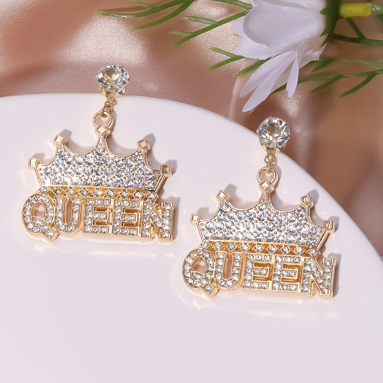 Exaggerated Rhinestone Drop Earrings Queen Letter Pendant Shiny Dangle Earrings All-match Women's Ear Jewelry NovaCart