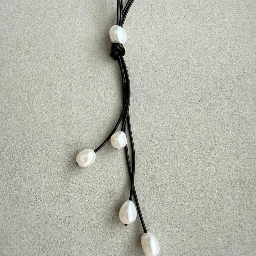 Riverbend Leather & Pearl Necklace - Western Style Deep South Originals