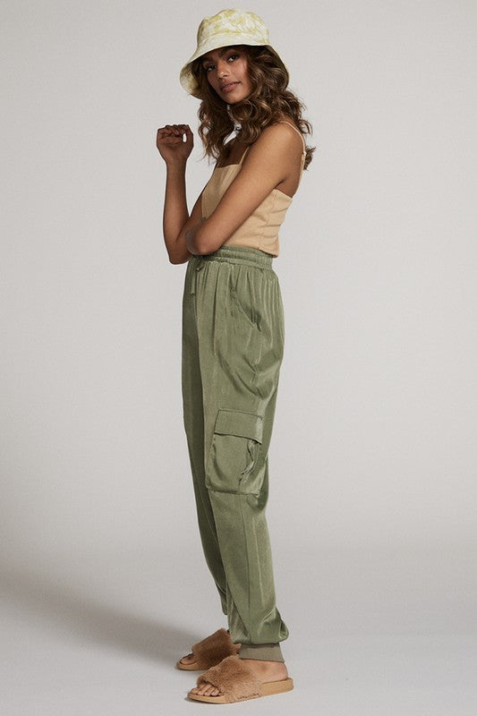 Textured satin cargo pants See size chart under “more details” The Fashion Celestial